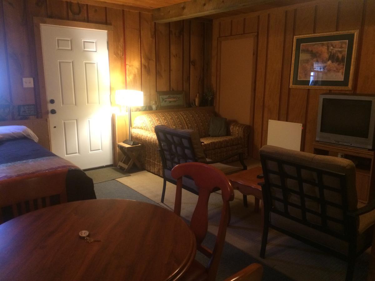 Alpine Motel Branch Экстерьер фото
