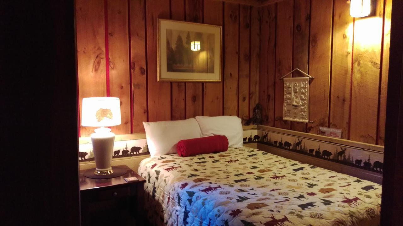 Alpine Motel Branch Экстерьер фото