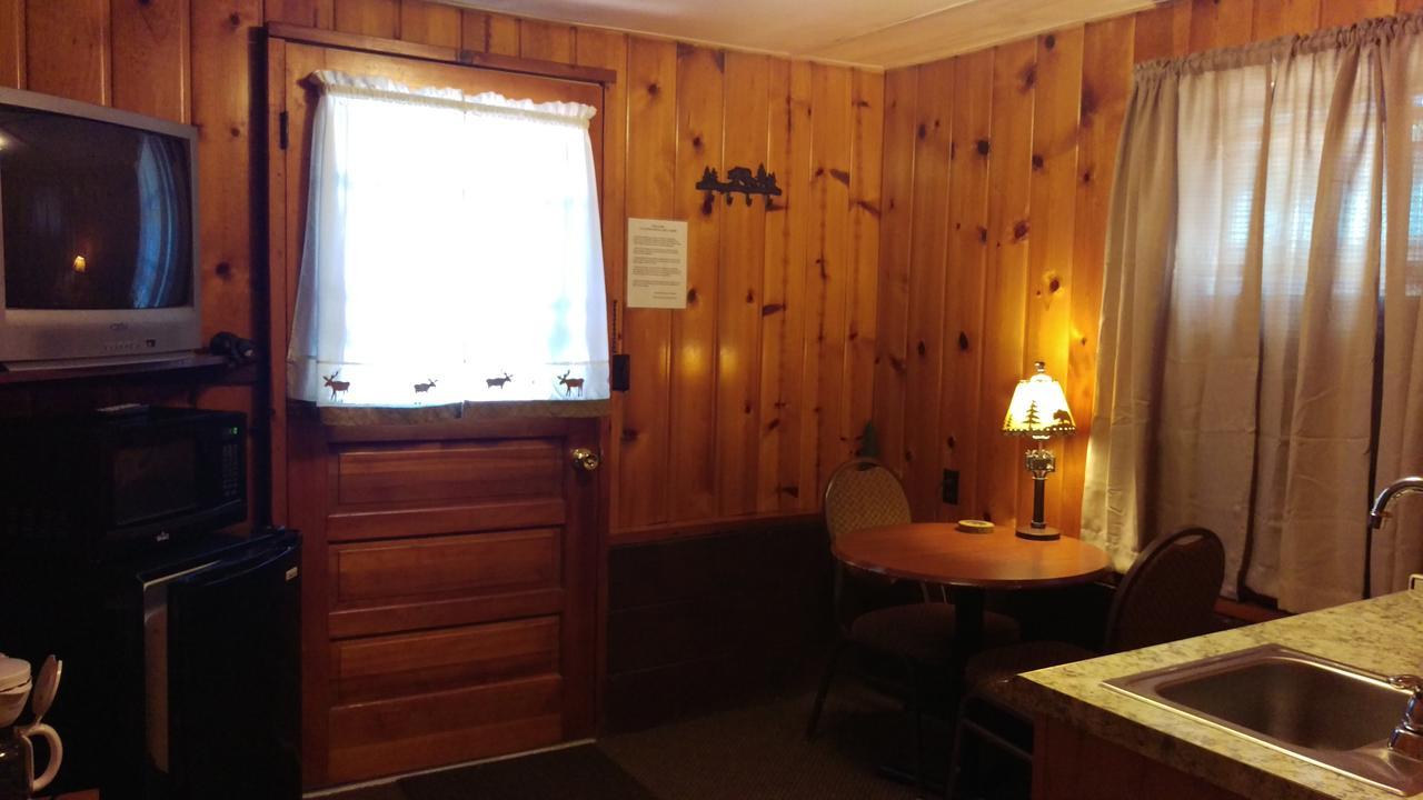 Alpine Motel Branch Экстерьер фото