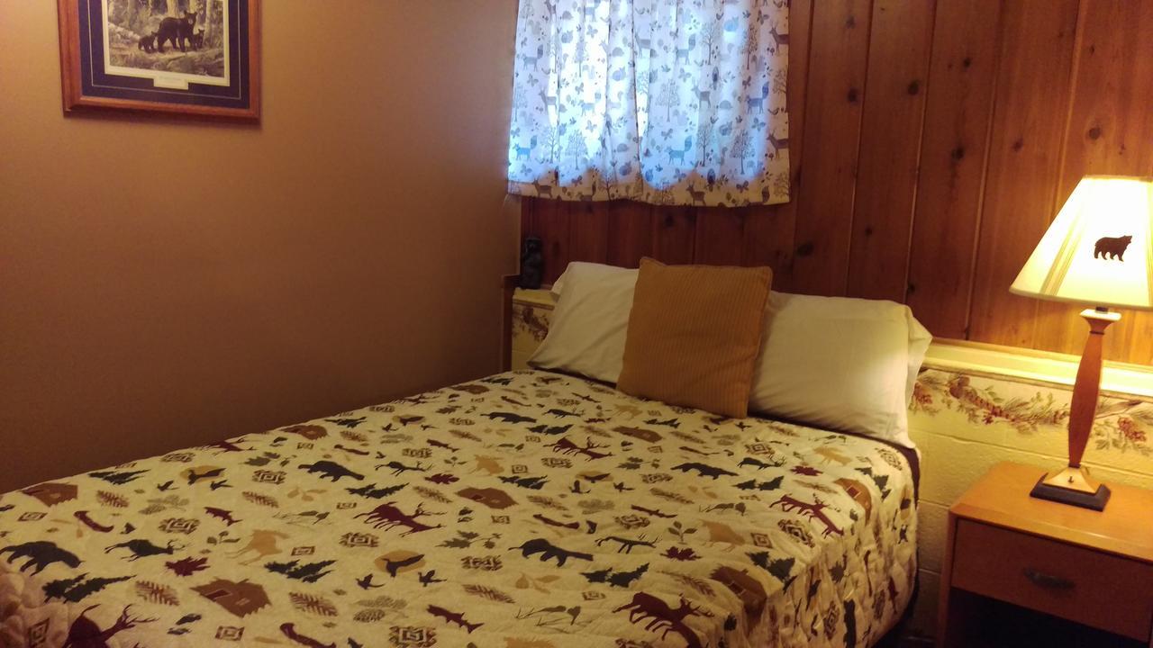 Alpine Motel Branch Экстерьер фото
